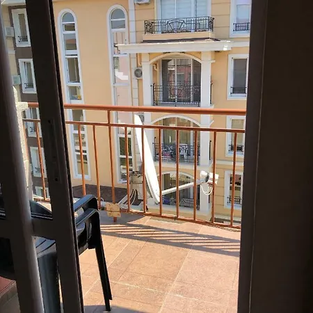 Dunav Apt.2 * Rawda