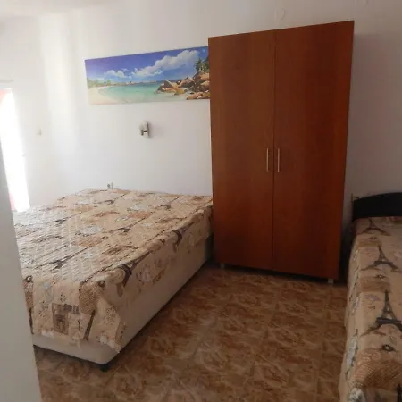 アパート Dunav Apt.2 ラヴダ