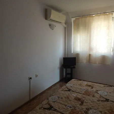 Dunav Apt.2 拉夫达