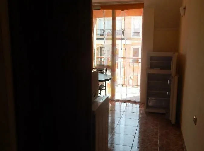 Dunav Apt.2 ラヴダ