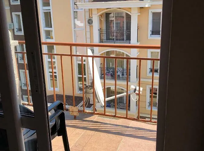 Dunav Apt.2 * رافدا